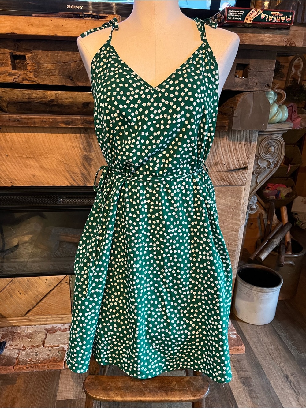 SHEIN Green and White Polka Dot Tie-Shoulder Mini Dress